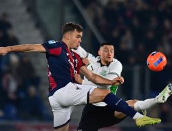 Bang Jay Tampil Ciamik, Sassuolo Tahan Imbang Bologna