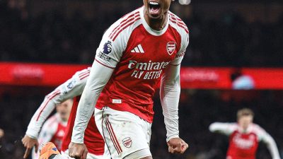 Hajar Aston Villa 4-1, Arsenal Kokoh di Puncak Klasmen!