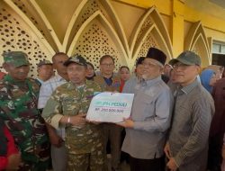 BPJPH Peduli Bencana, Salurkan Bantuan bagi Korban Bencana Banjir Aceh di Pidie Jaya