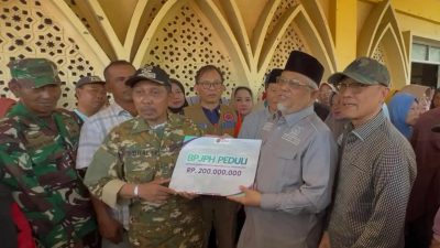 BPJPH Peduli Bencana, Salurkan Bantuan bagi Korban Bencana Banjir Aceh di Pidie Jaya