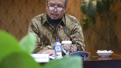 QRIS Menjadi Alat Transaksi Tunggal, Melanggar Regulasi dan Hak Konsumen