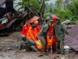 Korban Tewas Banjir-Longsor Sumatra Melejit Jadi 811 Jiwa, 623 Orang Masih Dalam Pencarian!
