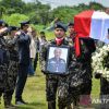 Upacara Pemakaman Pilot ATR 42-500 Diiringi Suasana Khidmat