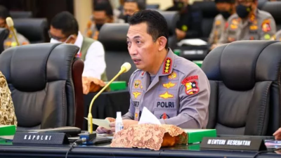 Kapolri Bongkar Chat WA Tawaran Jadi Menteri: Lebih Baik Saya Dicopot!