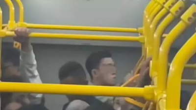 Viral Video Asusila! Detik-detik Pria Nekat Beraksi Tak Senonoh di TransJakarta, Wajah Pelaku Terekam Jelas