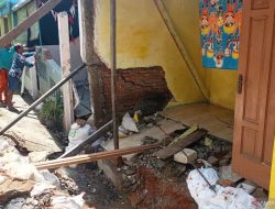 Rumah Roboh Terjadi di Jakarta Timur, Satu Orang Dikabarkan Terluka