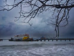 Cuaca Ekstrem Berlanjut, ASDP Perketat Keselamatan Penyeberangan