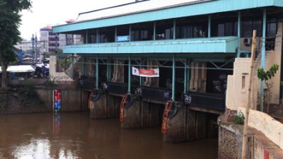Jumat Subuh Pintu Air Penjaringan Siaga 2, Wilayah-wilayah Berikut Ini Diminta Antisipasi Dampaknya