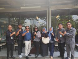 FORUM SOLIDARITAS HAKIM AD HOC (FSHA): HAKIM AD HOC TIPIKOR HINGGA HAM SIAP MOGOK, TUNJANGAN TAK NAIK SEJAK 2013