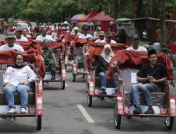 Becak Listrik dari Prabowo Jadi Harapan Baru bagi Para Penarik Lansia di Trenggalek