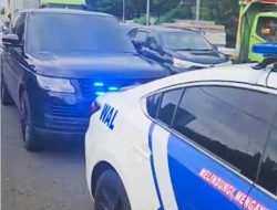 Kakorlantas Bantah Patwal Senggol Mobil di Tol Tomang Gunakan Tot tot wuk wuk