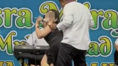 Aksi Biduan Goyang Erotis di Panggung Isra Miraj Banyuwangi Bikin Elus Dada, Panitia Buka Suara!