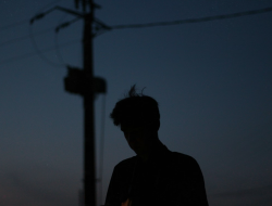 Buruh Bongkar Muat Tewas Kesetrum di Pekalongan Gara-gara Pipis Sembarangan!