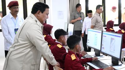 166 Sekolah Rakyat Resmi Dibuka, Prabowo Ungkap Alasan Program Ini Dianggap Tidak Lazim!