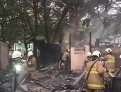 Empat Rumah dan Tiga Lapak di Cengkareng Jakarta Barat Hangus Terbakar