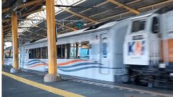 Seorang Wanita Tewas Usai Lompat dari Peron Stasiun