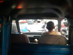 APES! Sopir Angkot Ngefly Saat Narik, Penumpangnya Ternyata Kapolsek!