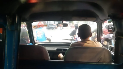 APES! Sopir Angkot Ngefly Saat Narik, Penumpangnya Ternyata Kapolsek!