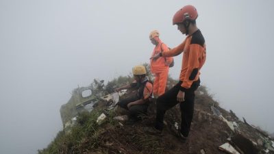 Lokasi Black Box ATR 42-500 Terdeteksi, Terperosok di Jurang 131 Meter Gunung Bulusaraung