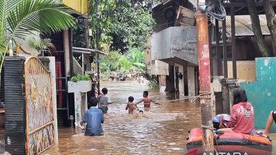 Banjir Rendam Sembilan RT di Jakarta Minggu Pagi
