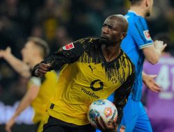 Dortmund Comeback! Guarassy Cetak Dua Gol, Die Borussen Menang