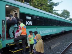 Bawa Dagangan Gak Pake Ribet, Kereta Modifikasi KAI Ini Sukses Pikat Hati Warga Banten