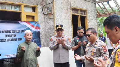 Wujud Kepedulian, Kapolres Sukabumi Kota Pimpin Langsung Bedah Rumah Warga di Dua Lokasi