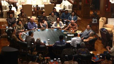 Prabowo Kumpulkan Bos-bos Apindo di Hambalang: Jangan Sampai Rakyat Susah Cari Kerja!