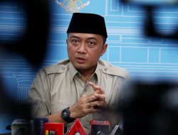 IHSG Babak Belur Sampai Kena ‘Trading Halt’ Dua Kali, Prabowo Marah? Ini Kata Mensesneg