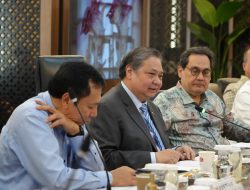 Pasar Keuangan Diguncang Dinamika Global, Airlangga Langsung Kumpulkan Investor Raksasa