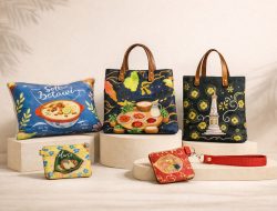 Bukan Makanan Tapi Laku Keras! Intip Keunikan Tas Lipat Motif Rendang hingga Sate ke Mancanegara