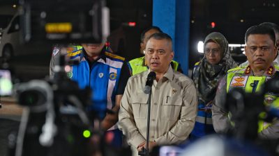 Sudah 1,1 Juta Kendaraan Tinggalkan Jakarta, Menhub: Truk Sumbu 3 Tolong Berhenti Dulu!
