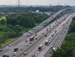 53.976 kendaraan menuju Jakarta via MBZ menjelang puncak arus balik