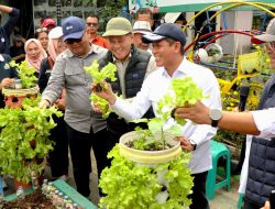 Menteri LH Apresiasi Ekosistem Sampah Terpadu di Jasmine Integrated Farming Binaan WEGE