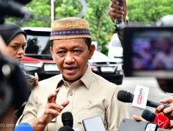 Kebut Transisi Energi, Prabowo Perintahkan Bahlil Pasang PLTS di Desa hingga Konversi 120 Juta Motor Listrik
