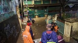 Ciracas Terendam! Kali Cipinang Meluap, 9 RW di Jaktim Dikepung Banjir