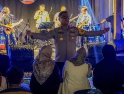 Hapus Lelah dan Stres, Polres Ciamis Hibur Pemudik dengan Pertunjukan Musik di Rest Area
