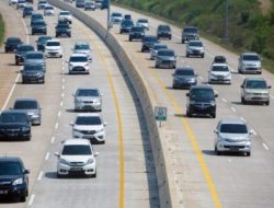 One Way Tol Cipali Masih Berlaku Minggu Pagi! Cek Kondisi Terkini Jalur Balik Arah Jakarta