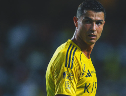 Postingan Lebaran CR7 Tembus 10 Juta Likes dalam Sekejap, Isinya Bikin Hati Adem!