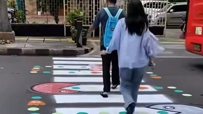 Niat Lindungi Pejalan Kaki, Aksi Warga Tebet Bikin Zebra Cross Pac-Man Malah Disemprit Pemprov, Kok Bisa?