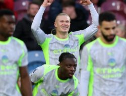 Manchester City Kudeta Arsenal dari Puncak Klasmen, Burnley Degradasi