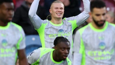 Manchester City Kudeta Arsenal dari Puncak Klasmen, Burnley Degradasi