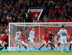 Kalahkan Brentford 2-1, MU Makin Mantap di Zona Liga Champions