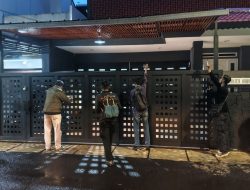 Intip Detik-detik KPK Sita Gepokan Uang dari Rumah Ono Surono