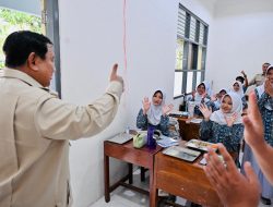 Prabowo Targetkan Perbaikan 70 Ribu Sekolah, Akselerasi Kebangkitan Pendidikan Nasional