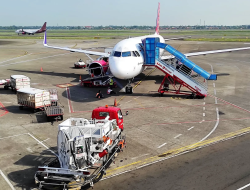 Geger Avtur Meroket! Pemerintah Naikkan Fuel Surcharge Jadi 38%, Tiket Pesawat Apa Kabar?