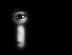 Skandal Toilet Kampus: Mahasiswa Nekat Rekam Dosen FISIP Lagi Buang Air, Begini Nasibnya Sekarang!