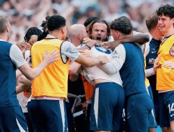 Tottenham Hotspur Bertahan di Liga Inggris, West Ham Degradasi!