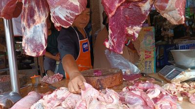 Warga Jangan “Panic Buying” Harga Daging Sapi, Minyak Goreng dan Cabai Melonjak