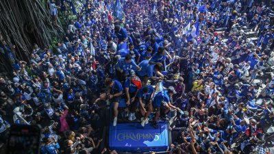 Mantan Pelatih Dinamo Zagreb Syok Lihat Lautan Bobotoh: Euforia di Bandung 5 Level di Atas Kroasia!